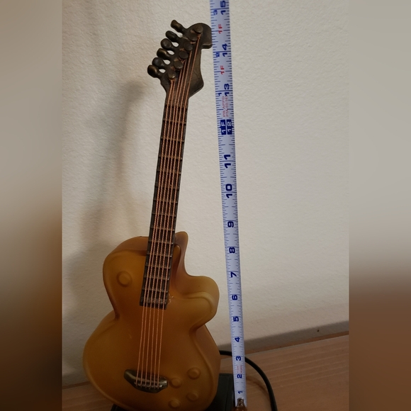 Guitar Lamp- Glass - Picture 6 of 6